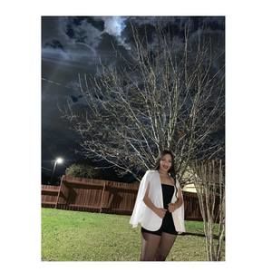 Meet your Posher, Adeyaly